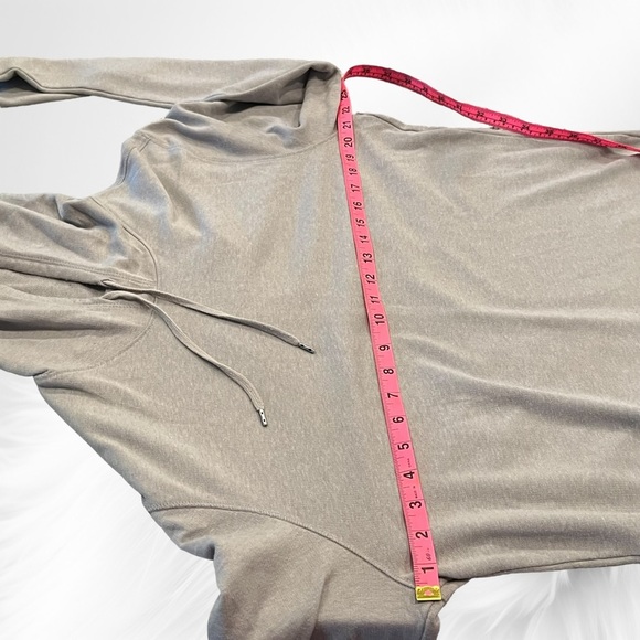 Men's Gray Hoodie Shirt - Picture 8 of 8